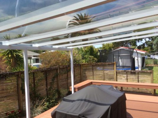 Thợ làm mái poly tại Quận 11