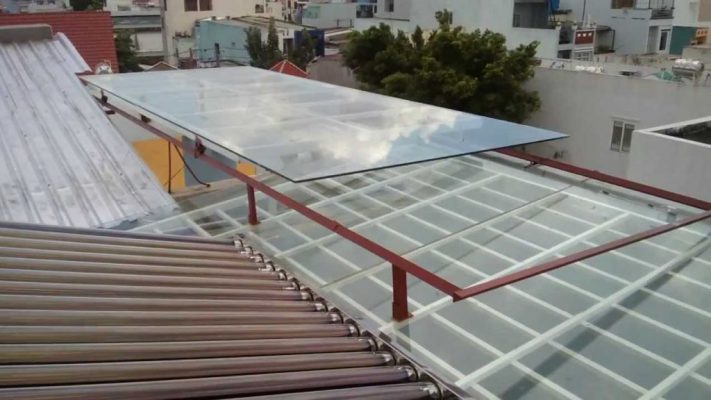 Làm mái poly tại Quận 10