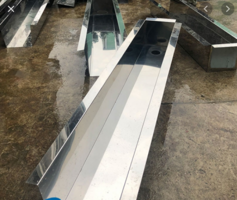 Làm máng xối tại Hóc Môn 