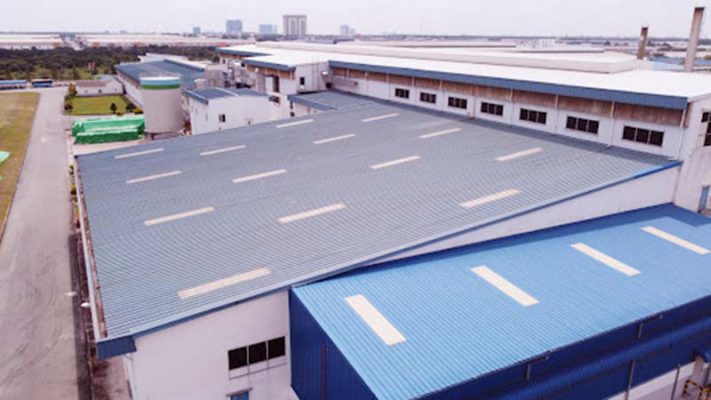 Thợ làm mái tôn tại TPHCM